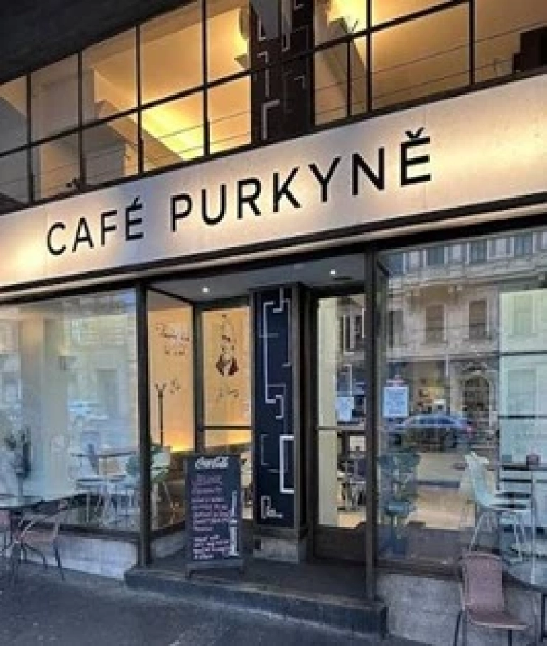 Nabídka pronájmu Café Purkyně v Lékařském domě