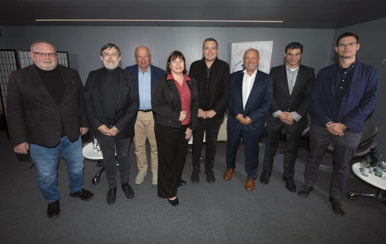 23.9.2025 - L. SETKÁNÍ CLUBU JEP Zvítězí buňky nad umělou inteligencí?
