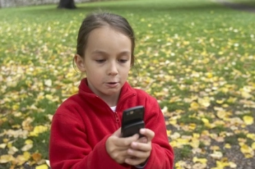 Tisková zpráva - Zákaz mobilů ve školách jako nástroj pro ochranu duševního zdraví dětí
