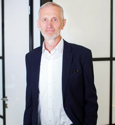 prof.&nbsp;MUDr. Karel&nbsp;Šonka, DrSc.,&nbsp;FCMA