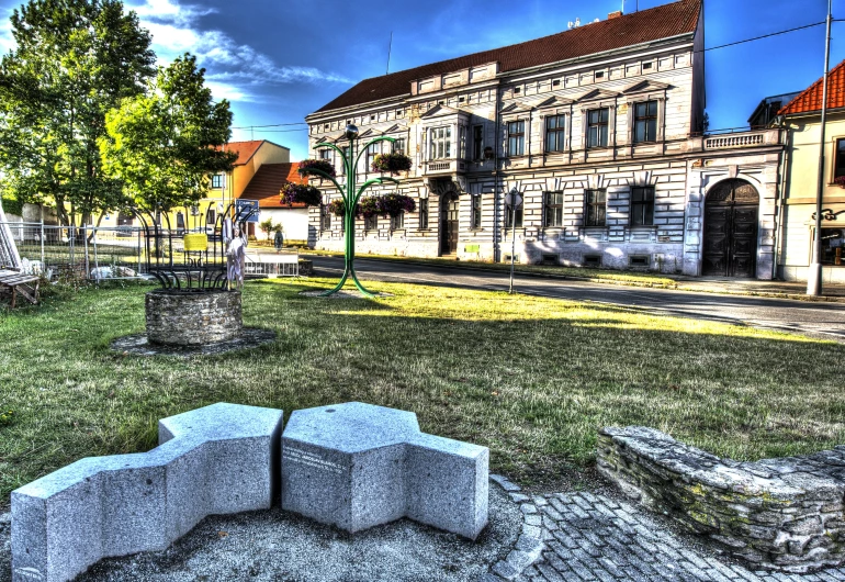 Lavička prof. Blahoše v Horažďovicích